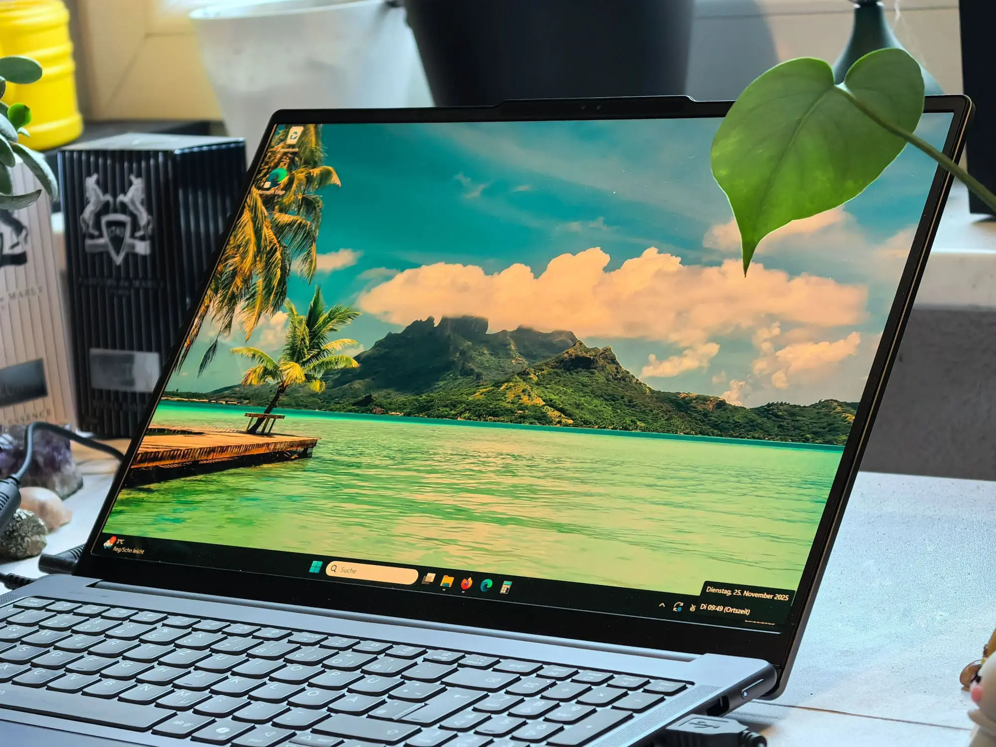 Lenovo Yoga Pro 9i Aura Edition Display Lenovo Yoga Pro 9i Aura Edition Display